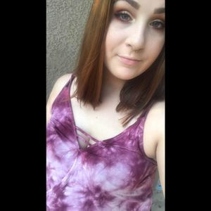 Meet your Posher, Brittany